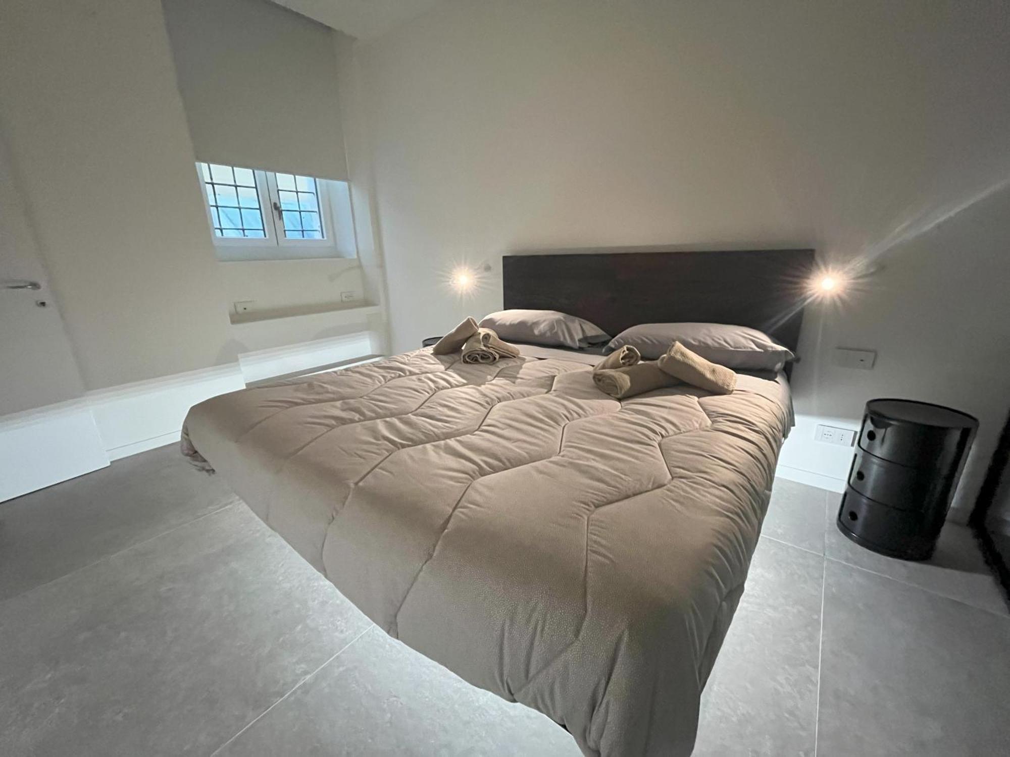 Gallienus Superior Apartment เวโรนา ภายนอก รูปภาพ