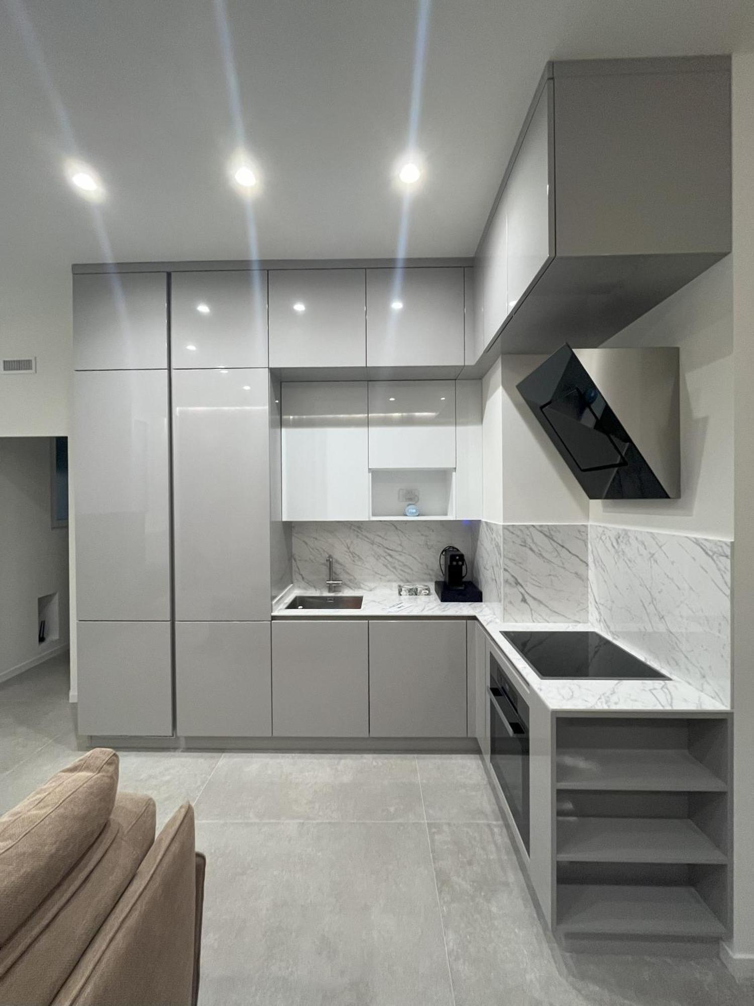 Gallienus Superior Apartment เวโรนา ภายนอก รูปภาพ